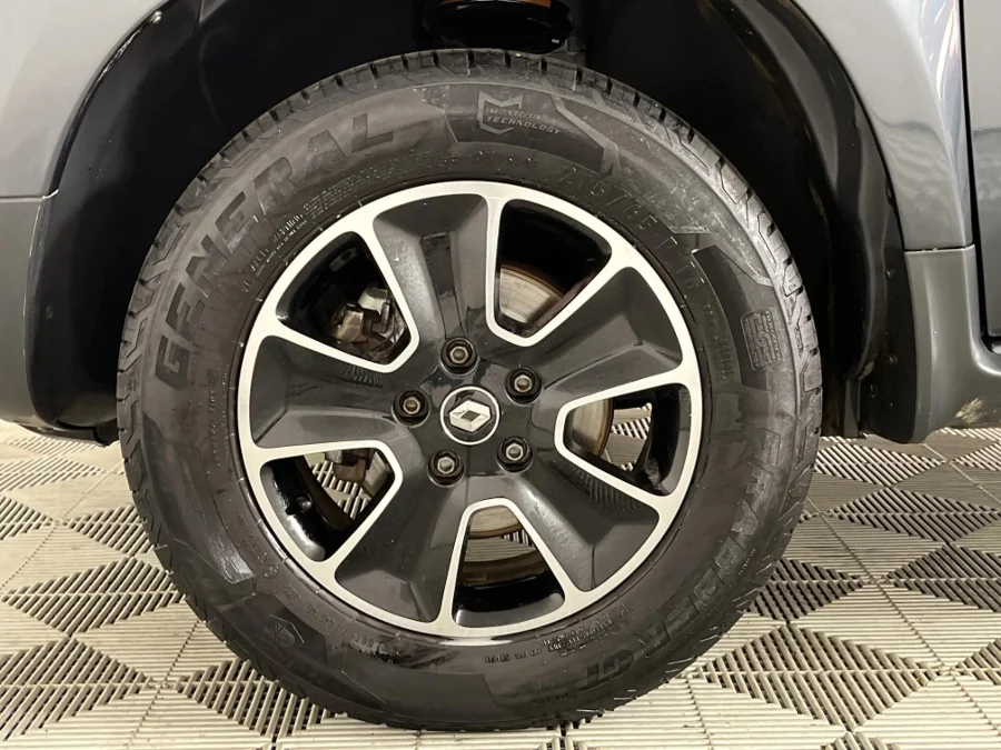 Used 2018 Renault Duster 1.5dCi Dynamique 4WD - WeBuyCars JHB South