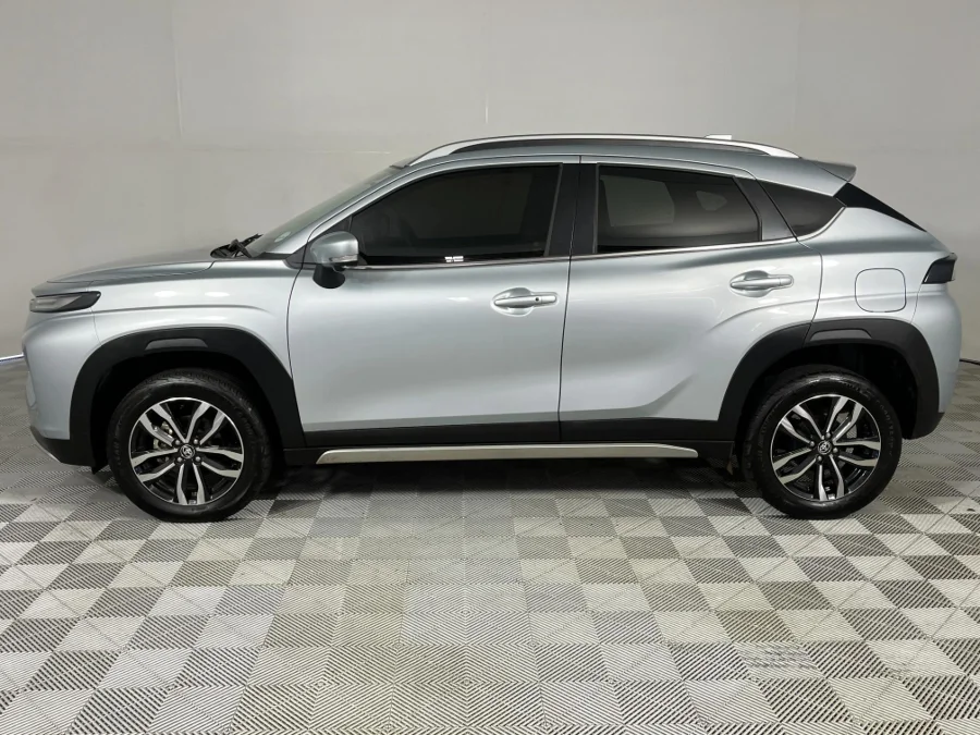 Used 2025 Toyota Starlet Cross 1.5 XR manual - WeBuyCars Silverlakes