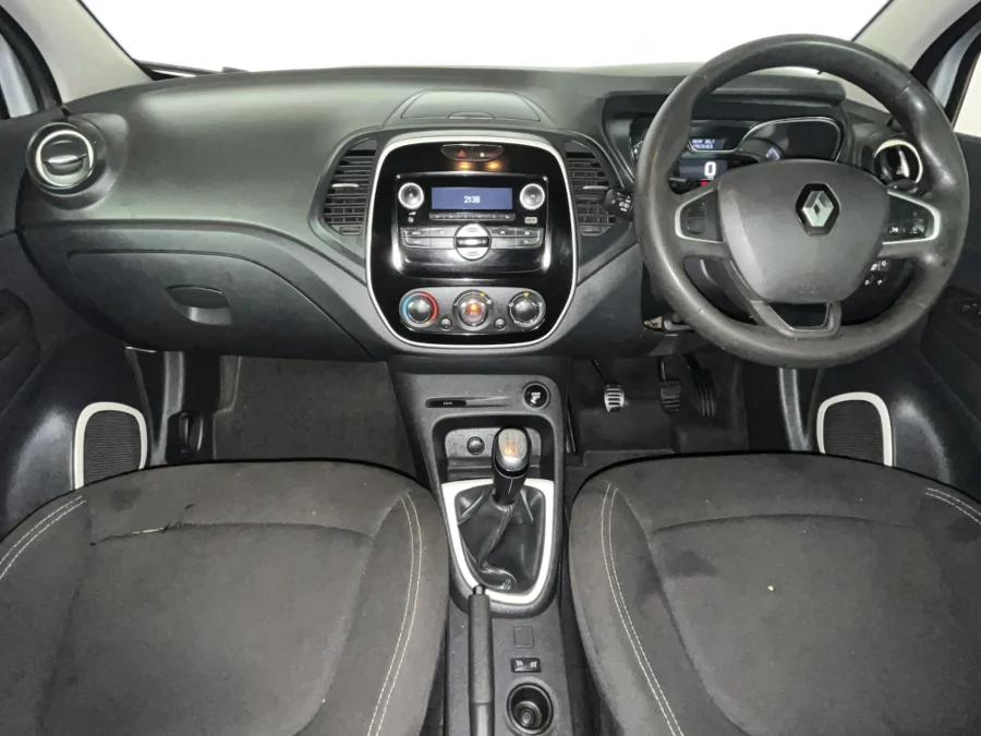 Used 2018 Renault Captur 66kW turbo Blaze - WeBuyCars Montana