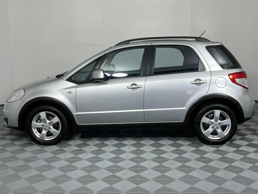 Used 2011 Suzuki SX4 2.0 auto - WeBuyCars Vereeniging
