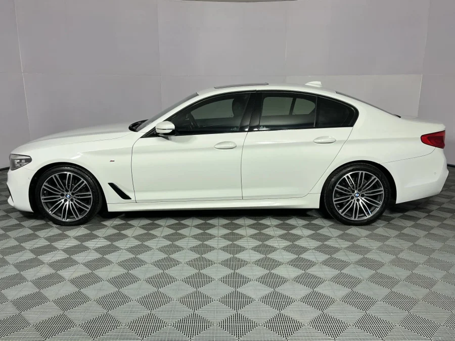 Used 2017 BMW 5 Series 520d M Sport - WeBuyCars Midstream
