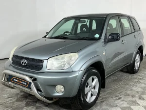 Used 2005 Toyota RAV4 180 5-door