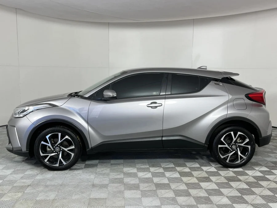 Used 2022 Toyota C-HR 1.2T Plus manual - WeBuyCars Mbombela