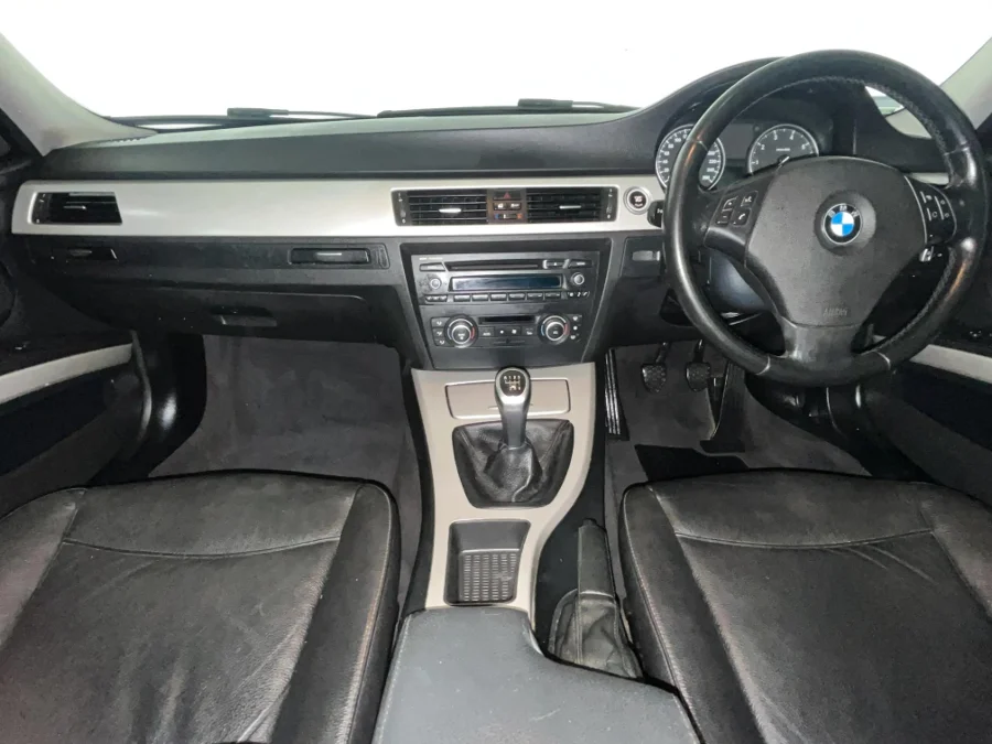 Used 2011 BMW 3 Series 320i Innovations - WeBuyCars Durban