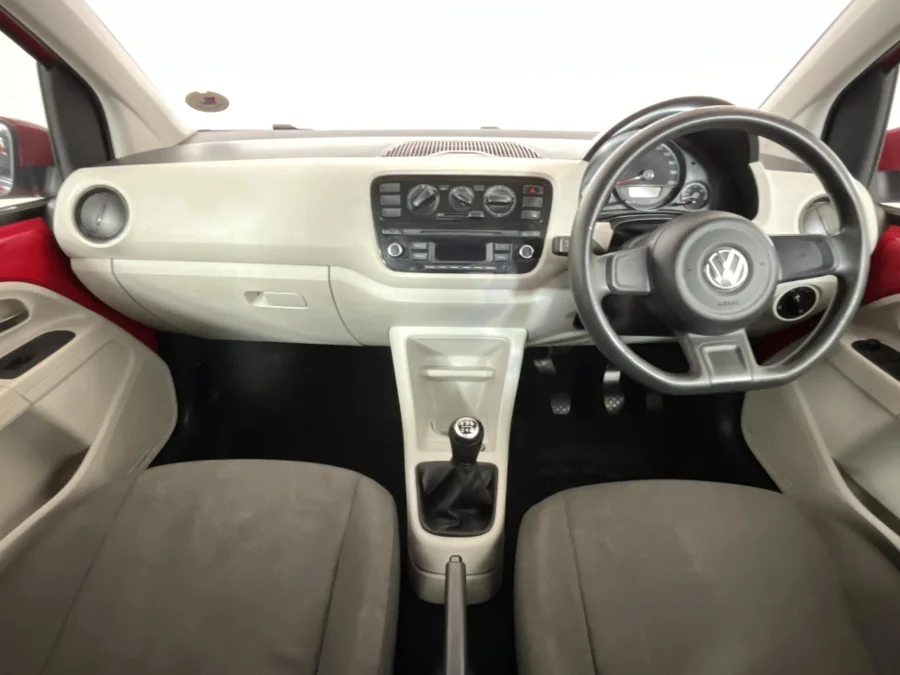 Used 2016 Volkswagen up! club up! 3-door 1.0 - WeBuyCars JHB South