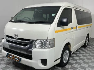 Used 2018 Toyota Quantum 2.5D-4D GL 10-seater bus