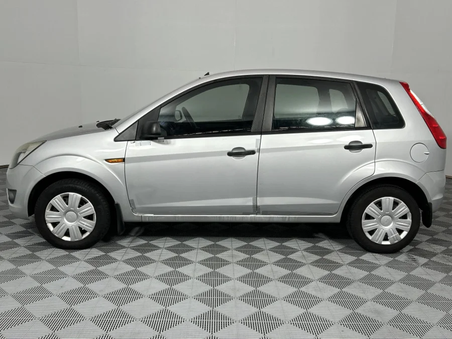 Used 2011 Ford Figo 1.4 Ambiente - WeBuyCars Brackenfell Cape Town