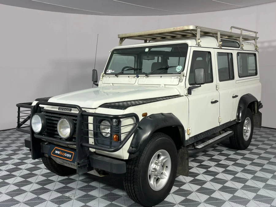 Used 2001 Land Rover Defender 110 2.5 Td5 County - WeBuyCars Lansdowne Used 2001 Land Rover Defender 110 2.5 Td5 County - WeBuyCars Lansdowne