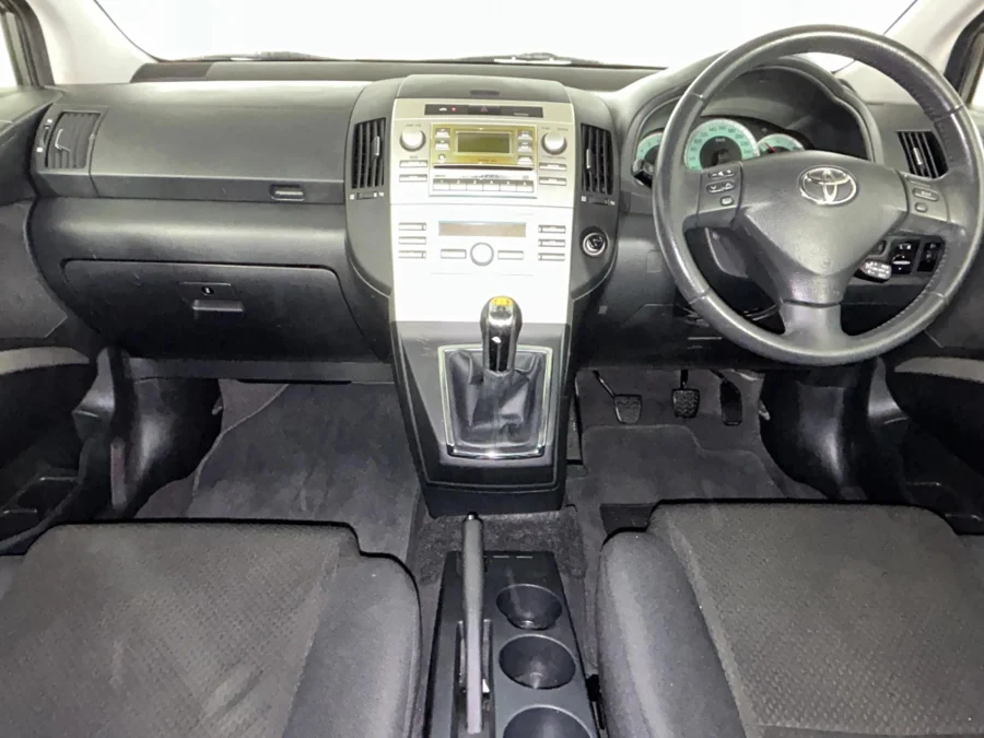 Used 2004 Toyota Corolla Verso 180 SX - WeBuyCars Lansdowne