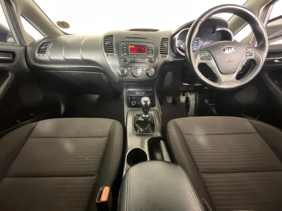 Used 2014 Kia Cerato hatch 1.6 EX - WeBuyCars Montana