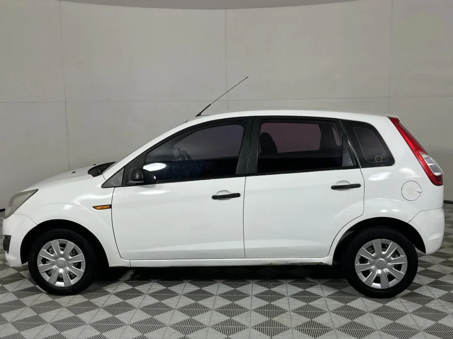 Used 2014 Ford Figo 1.4 Ambiente - WeBuyCars JHB South Used 2014 Ford Figo 1.4 Ambiente - WeBuyCars JHB South