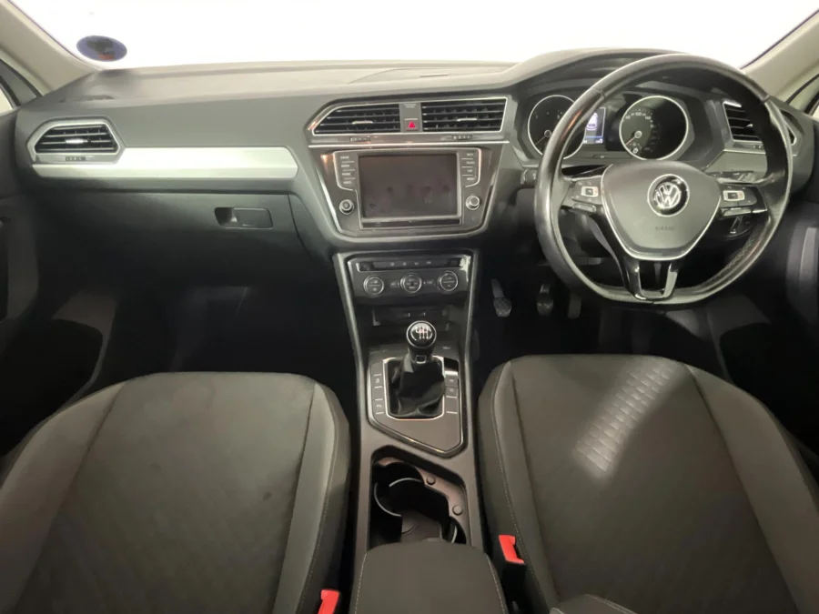 Used 2017 Volkswagen Tiguan 1.4TSI Comfortline R-Line - WeBuyCars Lansdowne Used 2017 Volkswagen Tiguan 1.4TSI Comfortline R-Line - WeBuyCars Lansdowne