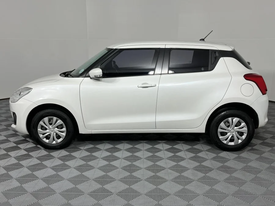 Used 2022 Suzuki Swift 1.2 GL manual - WeBuyCars Montana