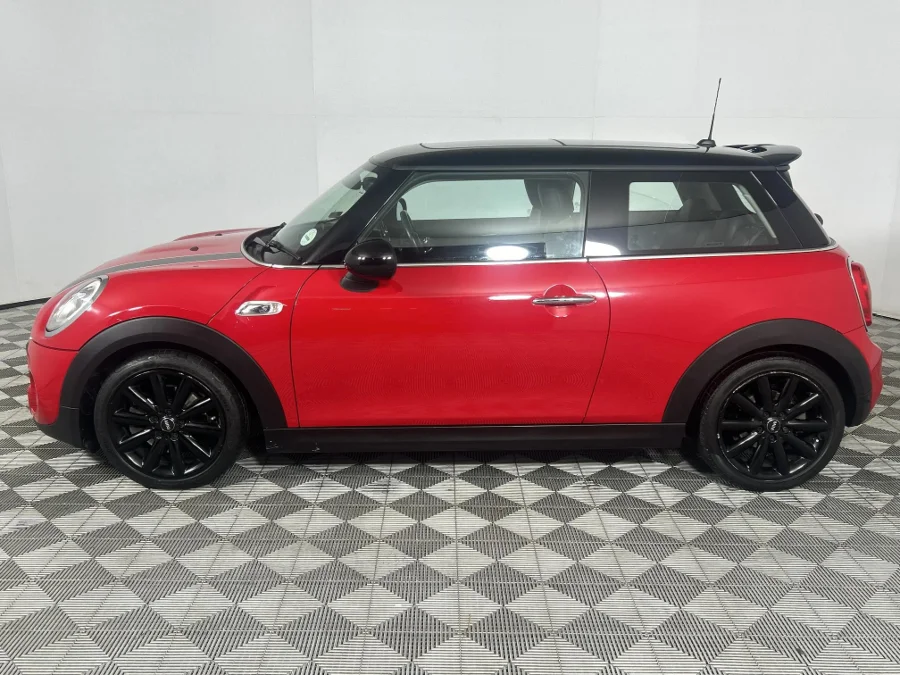 Used 2018 MINI Hatch Cooper S Hatch 3-door Paddy Hopkirk Edition - WeBuyCars Lansdowne Used 2018 MINI Hatch Cooper S Hatch 3-door Paddy Hopkirk Edition - WeBuyCars Lansdowne