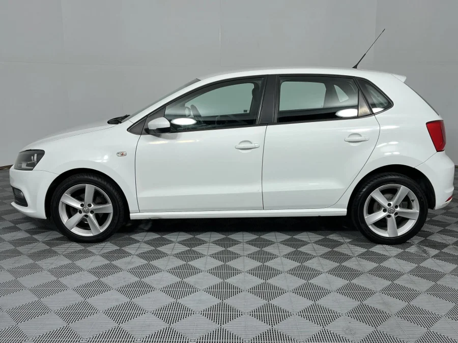 Used 2019 Volkswagen Polo Vivo hatch 1.6 Highline - WeBuyCars Brackenfell Cape Town
