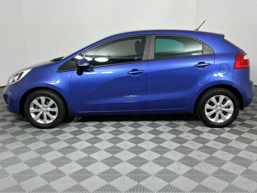 Used 2014 Kia Rio hatch 1.4 auto - WeBuyCars Lansdowne Used 2014 Kia Rio hatch 1.4 auto - WeBuyCars Lansdowne