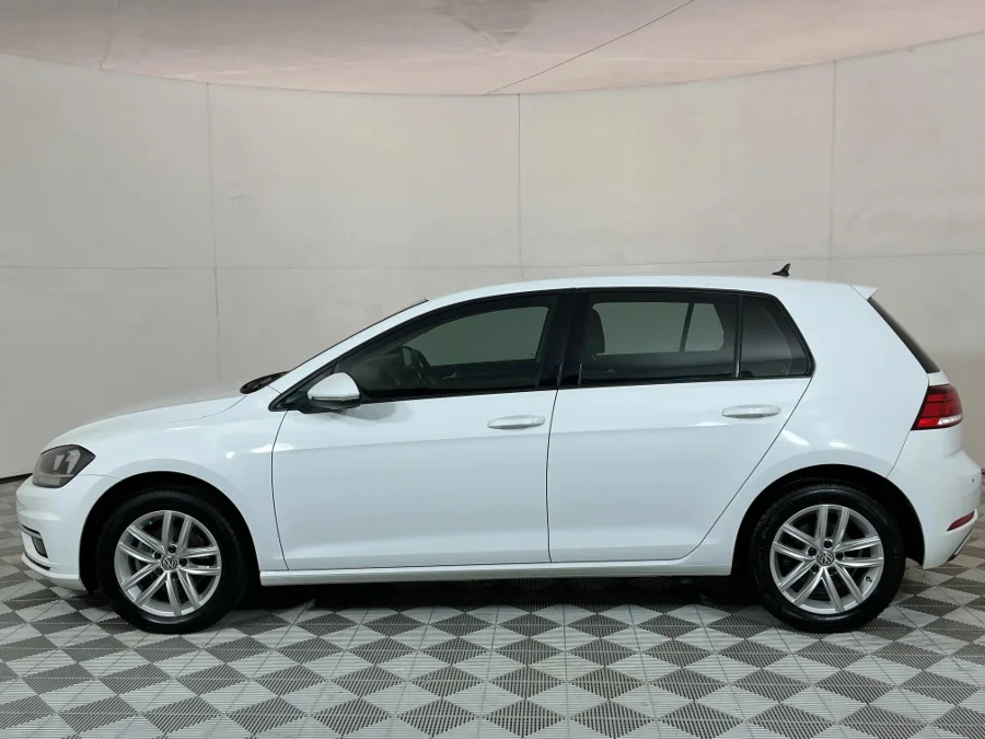 Used 2017 Volkswagen Golf 1.4TSI Comfortline - WeBuyCars JHB South