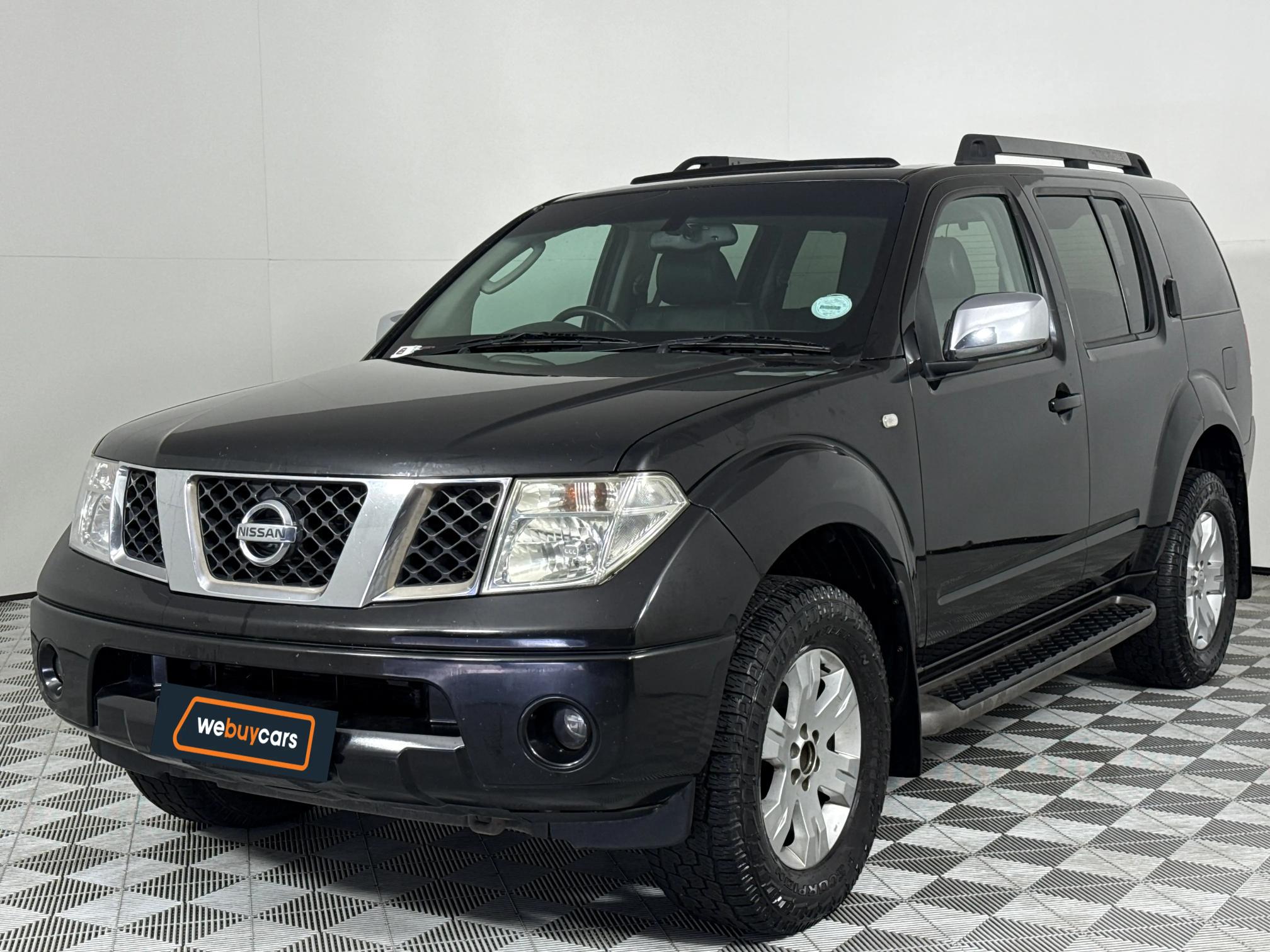 Used 2005 Nissan Pathfinder 2.5dCi LE auto