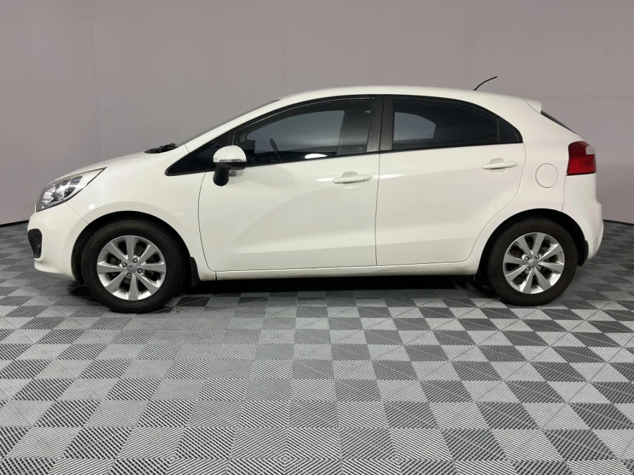 Used 2011 Kia Rio hatch 1.4 - WeBuyCars Lansdowne