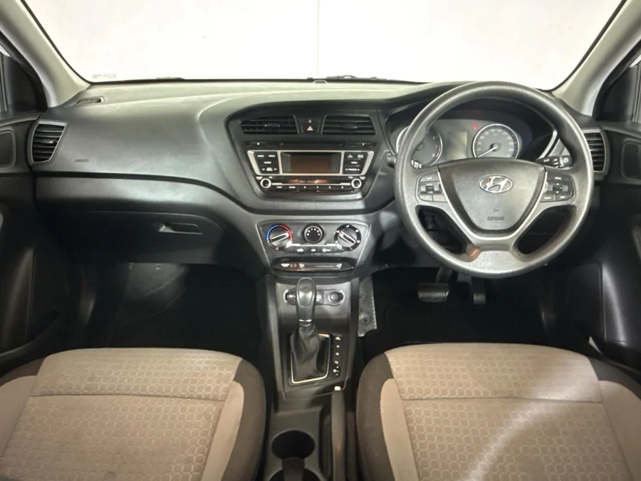 Used 2018 Hyundai i20 1.4 Motion auto - WeBuyCars Midstream