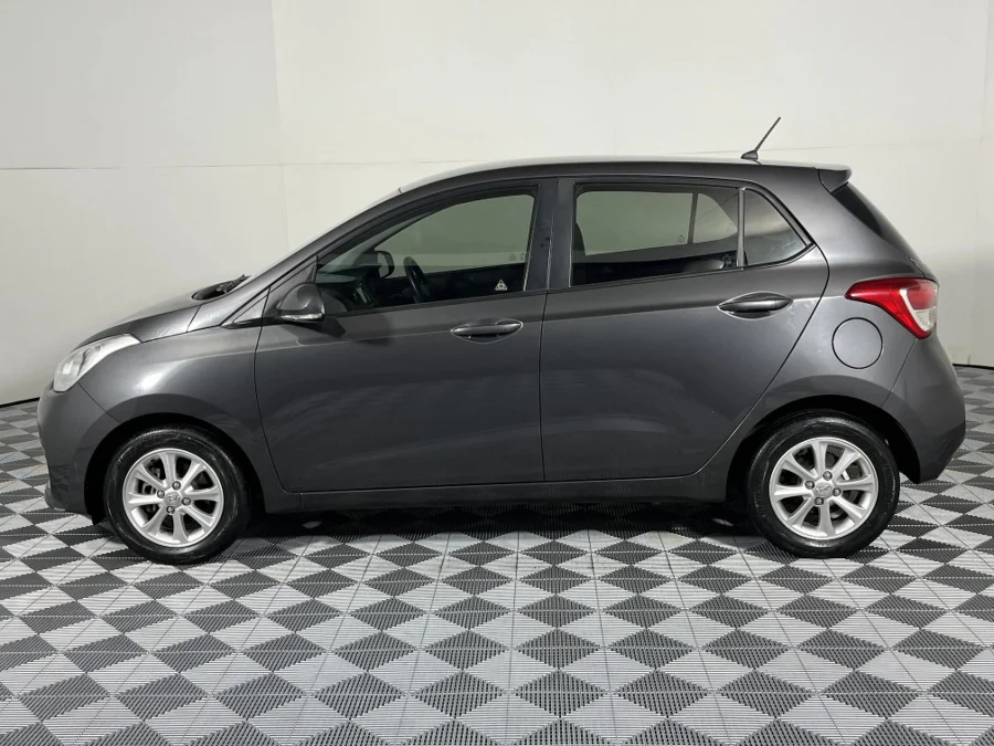 Used 2020 Hyundai Grand i10 1.2 Fluid hatch manual - WeBuyCars Vereeniging Used 2020 Hyundai Grand i10 1.2 Fluid hatch manual - WeBuyCars Vereeniging