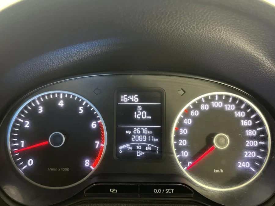 Used 2014 Volkswagen Polo sedan 1.4 Comfortline - WeBuyCars George