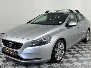 Used 2014 Volvo V40 T4 Excel auto Used 2014 Volvo V40 T4 Excel auto