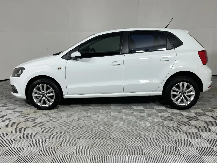 Used 2022 Volkswagen Polo Vivo hatch 1.6 Comfortline auto - WeBuyCars Riverhorse
