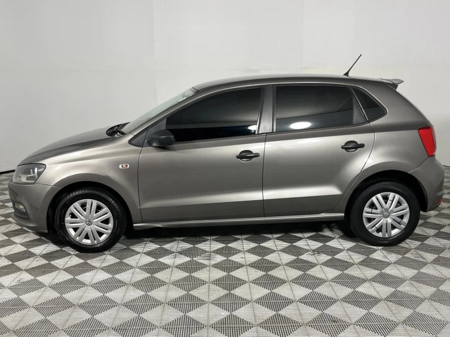 Used 2019 Volkswagen Polo Vivo hatch 1.4 Trendline - WeBuyCars Lansdowne