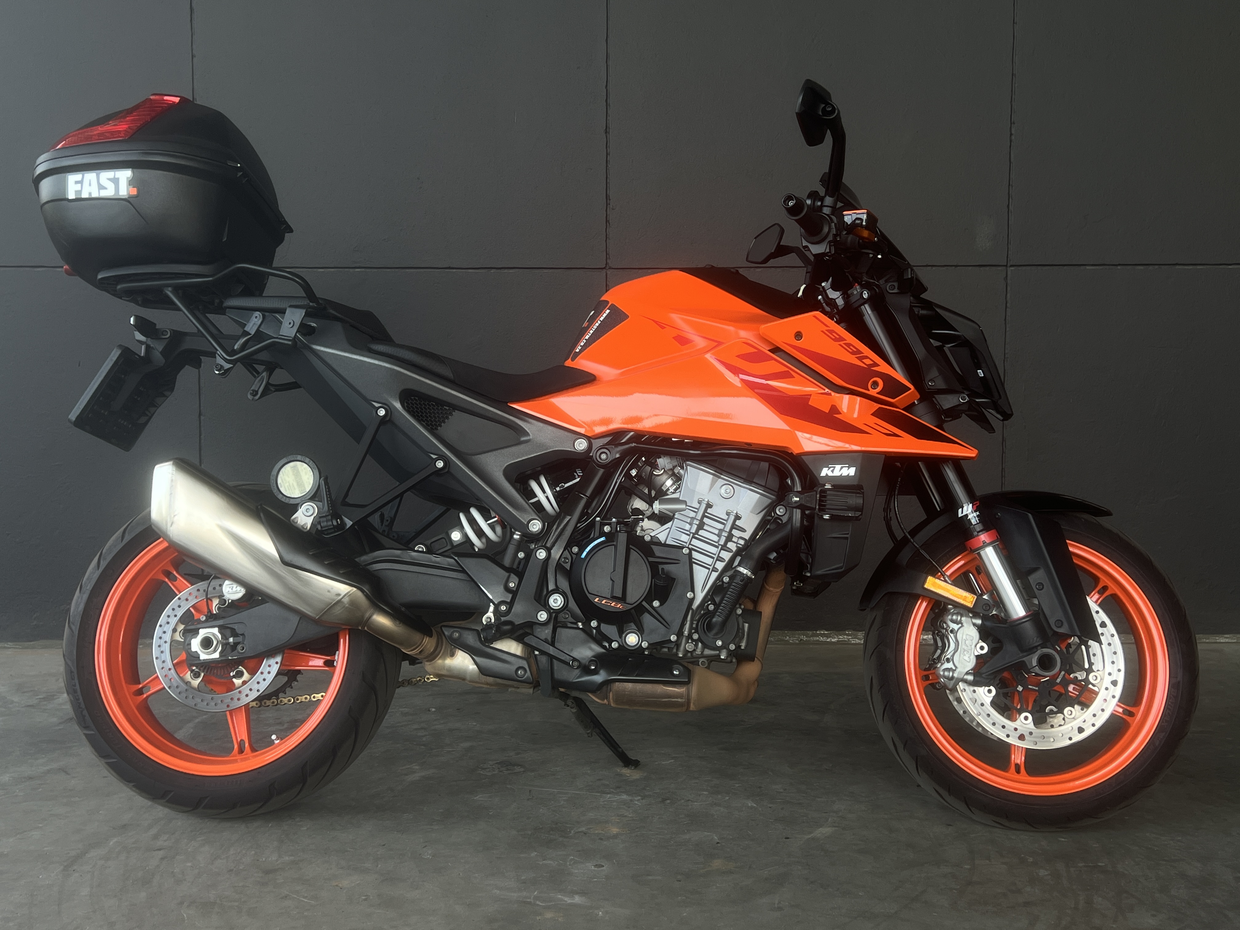 KTM 990 DUKE