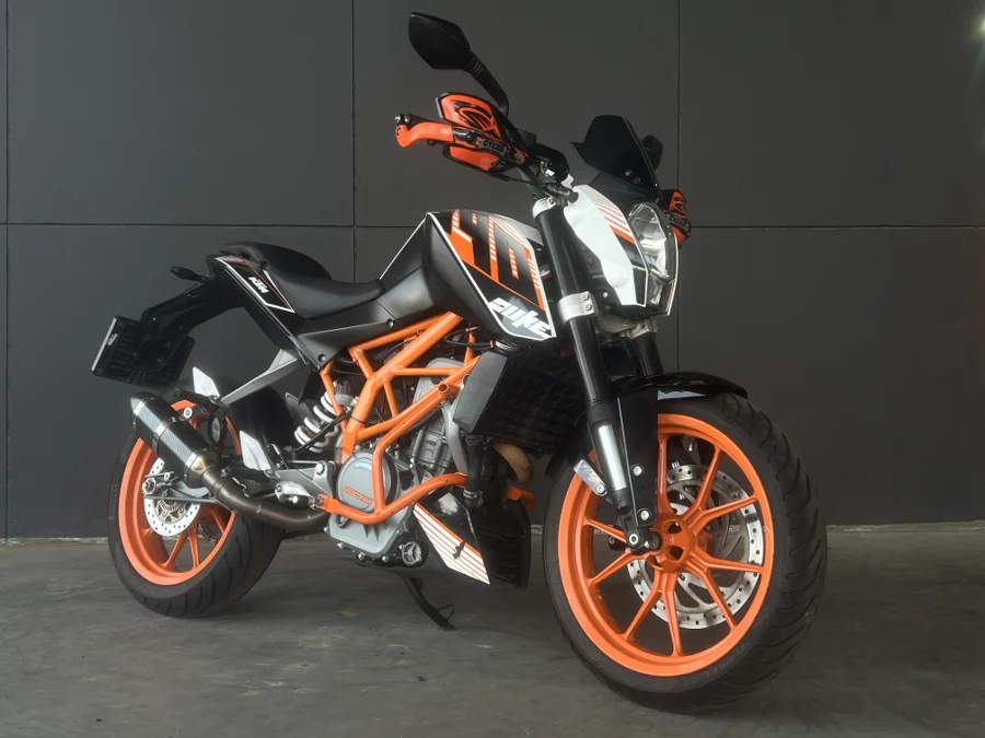 KTM 390 DUKE - FAST KTM