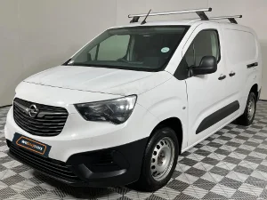 Used 2021 Opel Combo Cargo 1.6TD panel van Used 2021 Opel Combo Cargo 1.6TD panel van