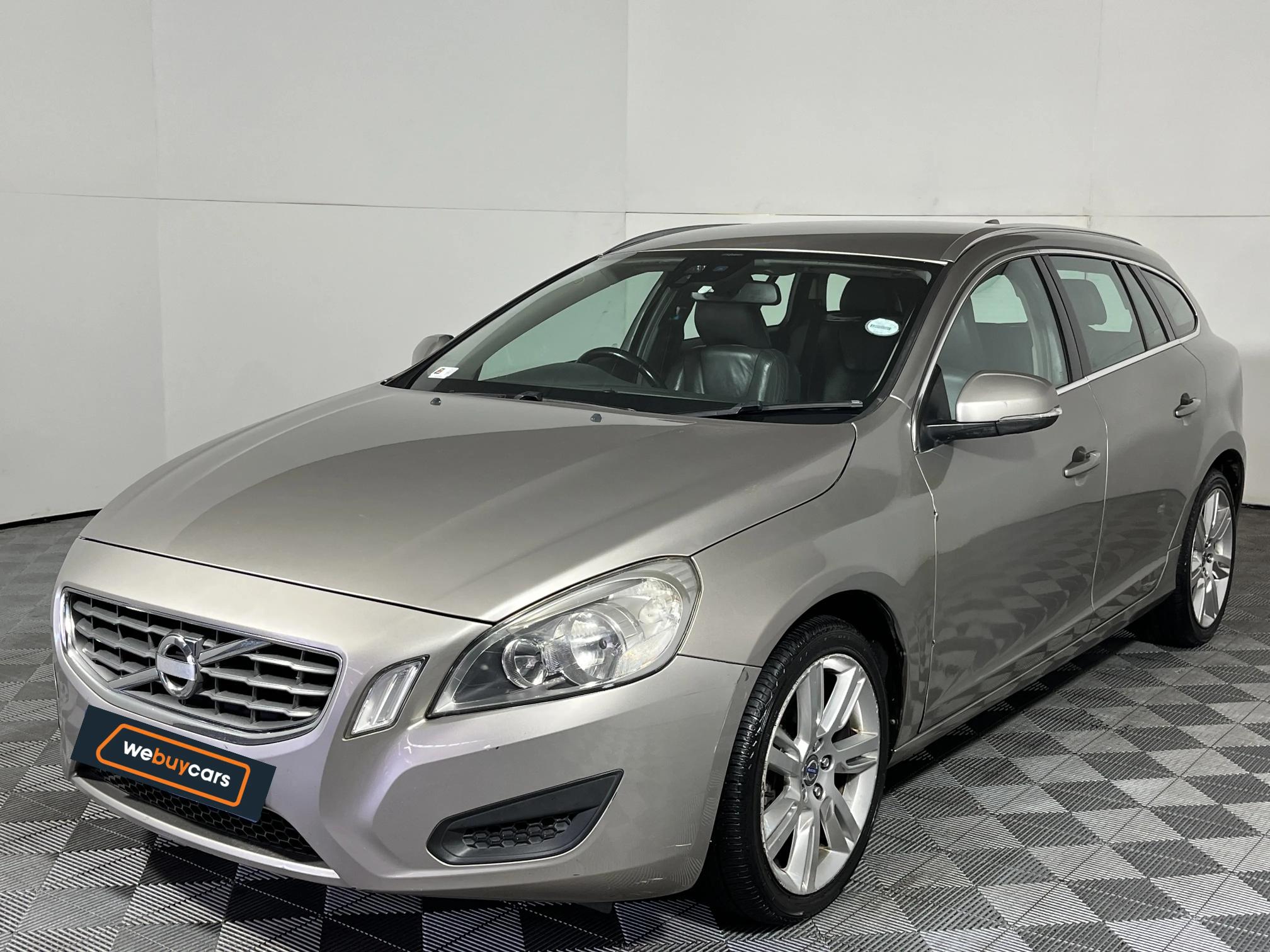 Used 2011 Volvo V60 T4 Powershift