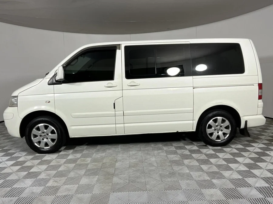 Used 2009 Volkswagen Caravelle 2.5TDI 4Motion - WeBuyCars Riverhorse