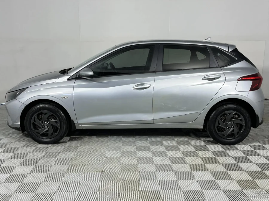 Used 2023 Hyundai i20 1.2 Motion - WeBuyCars Midstream
