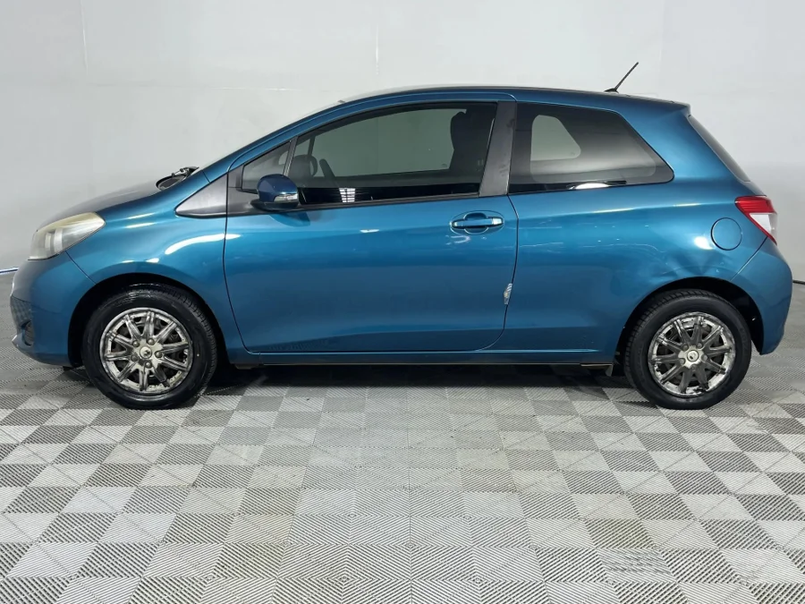 Used 2012 Toyota Yaris 3-door 1.3 Xi - WeBuyCars Silverlakes