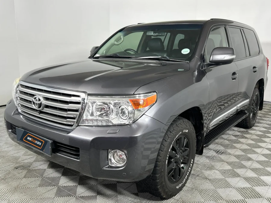 Used 2014 Toyota Land Cruiser 200 4.5D-4D V8 VX - WeBuyCars Richmond Used 2014 Toyota Land Cruiser 200 4.5D-4D V8 VX - WeBuyCars Richmond
