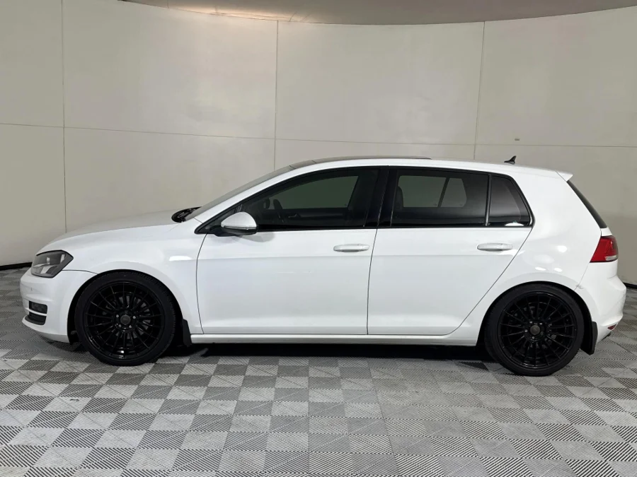 Used 2017 Volkswagen Golf 1.4TSI Comfortline - WeBuyCars Midstream