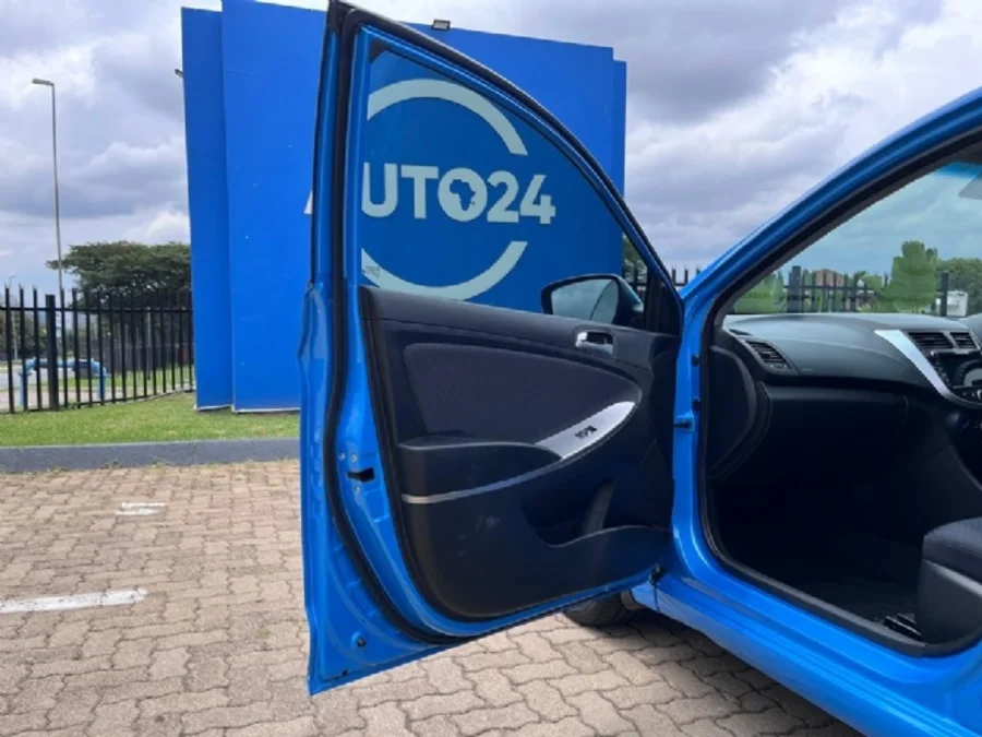 Used 2020 Hyundai Accent sedan 1.6 Fluid auto - Auto 24 Used 2020 Hyundai Accent sedan 1.6 Fluid auto - Auto 24