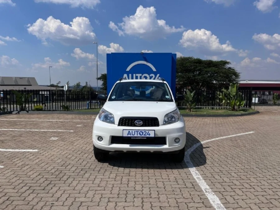 Used 2015 Daihatsu Terios 1.5 Diva - Auto 24