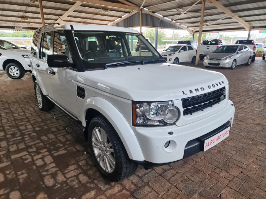 Used 2011 Land Rover Discovery SDV6 SE - Alro Motors