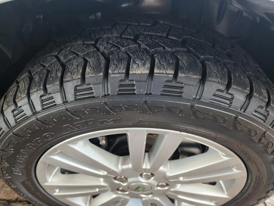 Used 2011 Land Rover Discovery SDV6 SE - Alro Motors