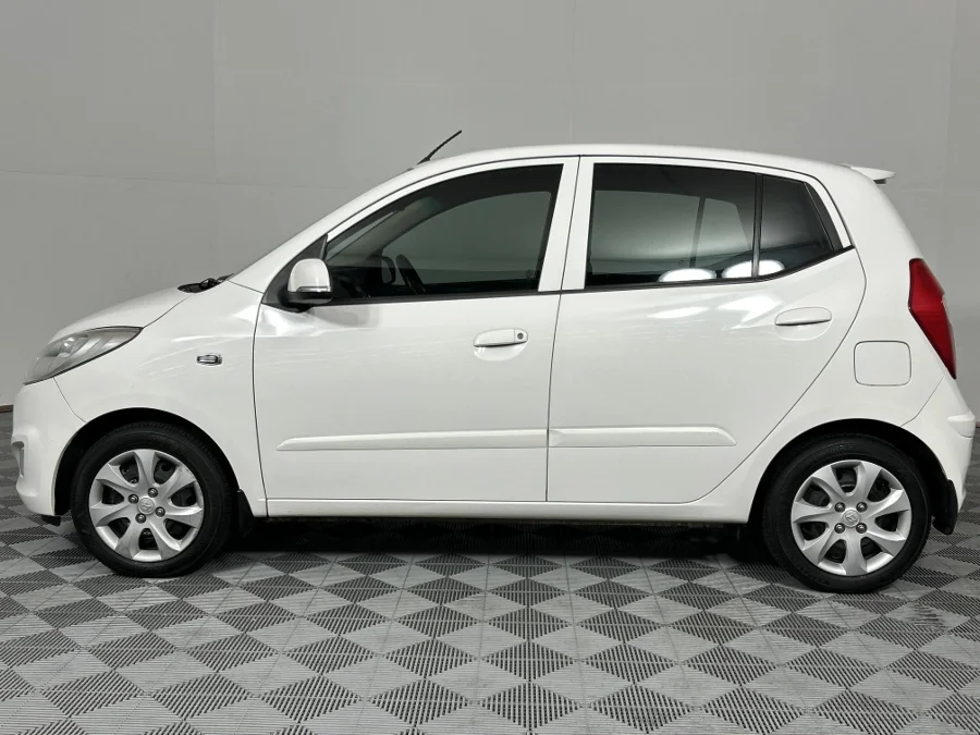 Used 2014 Hyundai i10 1.1 Motion - WeBuyCars Lansdowne