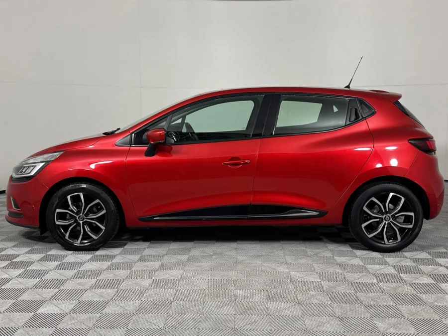 Used 2018 Renault Clio 66kW turbo Dynamique - WeBuyCars Vereeniging