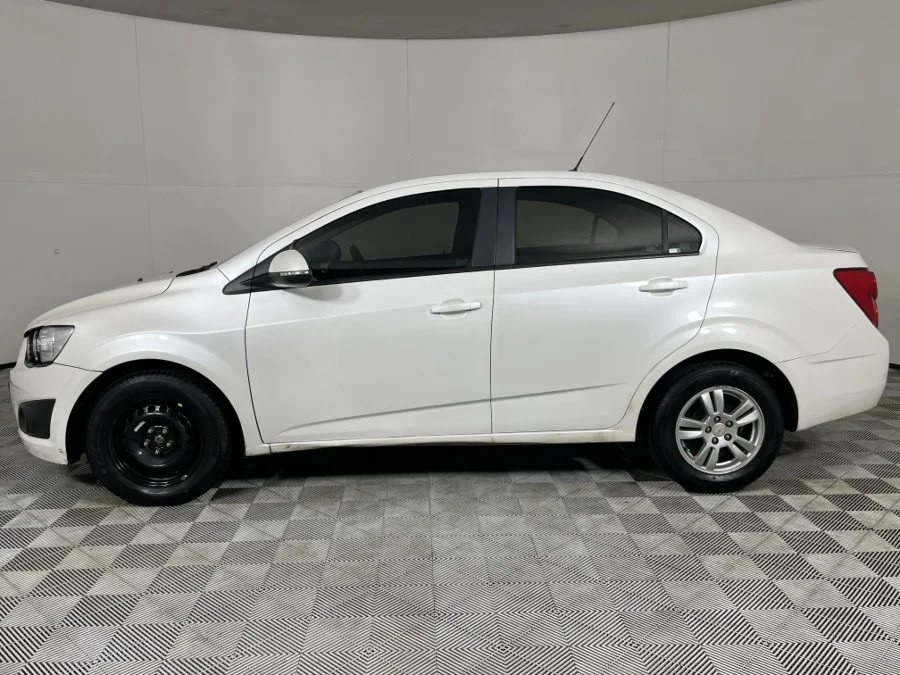 Used 2014 Chevrolet Sonic sedan 1.6 LS auto - WeBuyCars Riverhorse