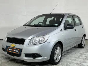 Used 2015 Chevrolet Aveo hatch 1.6 L