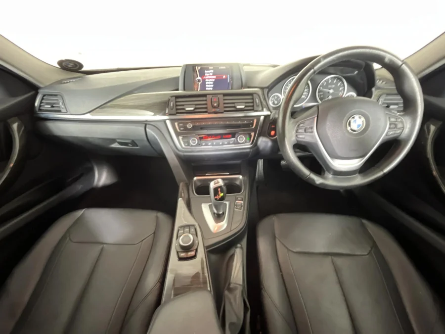 Used 2013 BMW 3 Series 320i Luxury sports-auto - WeBuyCars The Dome Used 2013 BMW 3 Series 320i Luxury sports-auto - WeBuyCars The Dome