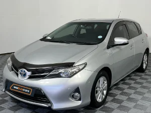 Used 2013 Toyota Auris XS HSD