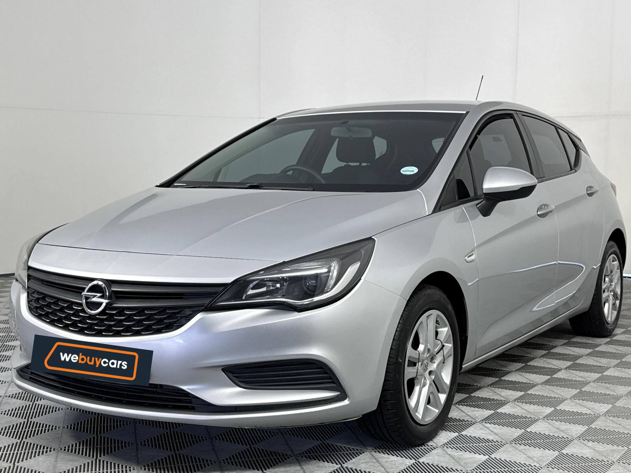 Used 2019 Opel Astra hatch 1.0T