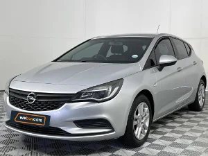 Used 2019 Opel Astra hatch 1.0T